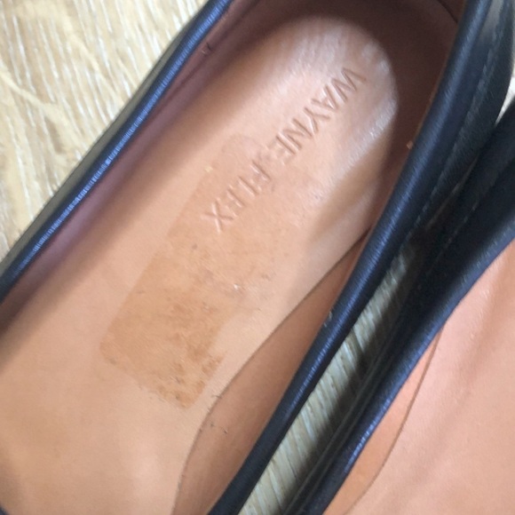 Wayne Flex Black Leather Loafers w/White Soles 6M - Picture 4 of 6